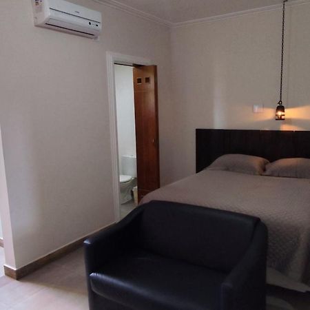 Sevili Garden Hotel Aruja Ngoại thất bức ảnh